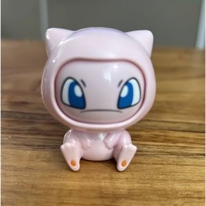 Pokémon MEW figure changing faces